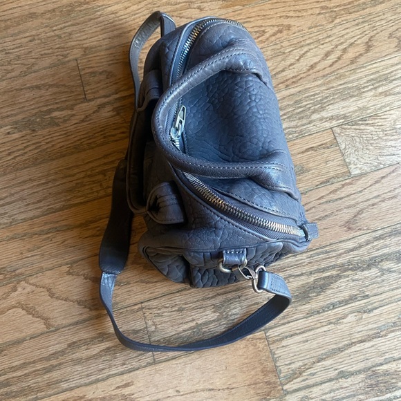 ALEXANDER WANG Rocky Rockie Tundra Gray Cross Body Bag Leather Perfect Condition - Picture 5 of 13